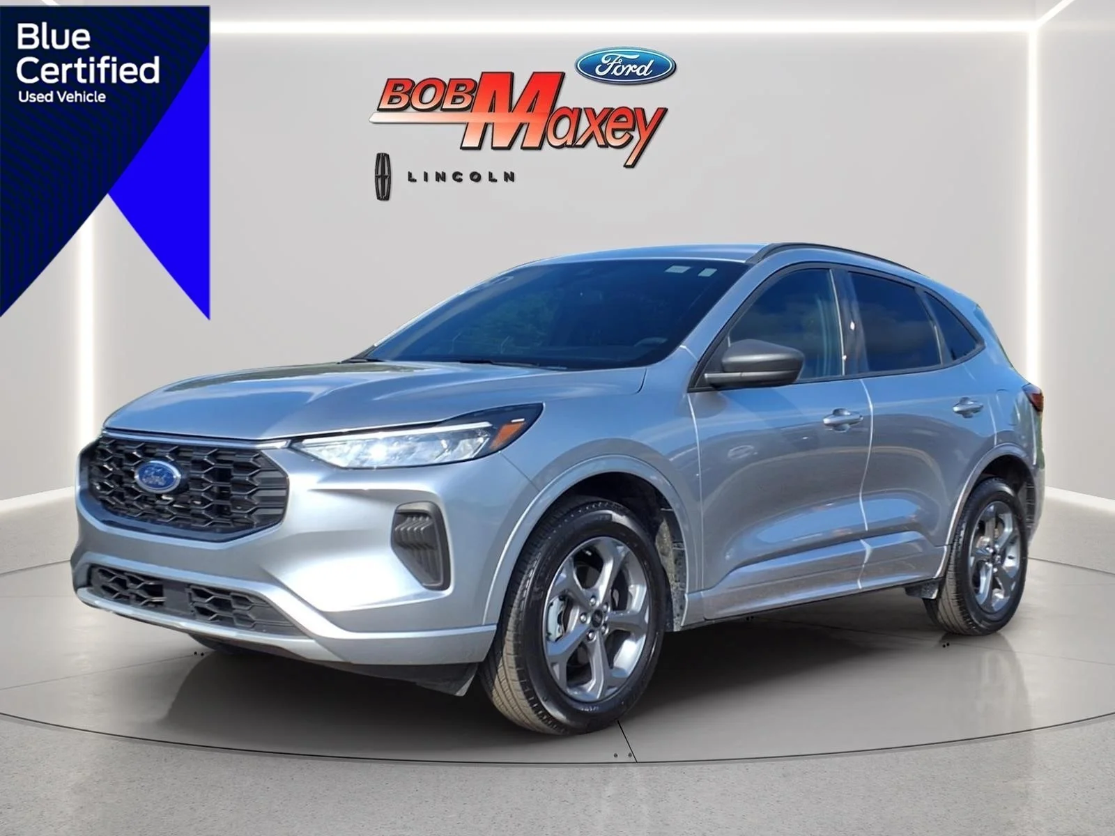 2024 Ford Escape ST-Line from the official Bob Maxey Ford of Howell listing