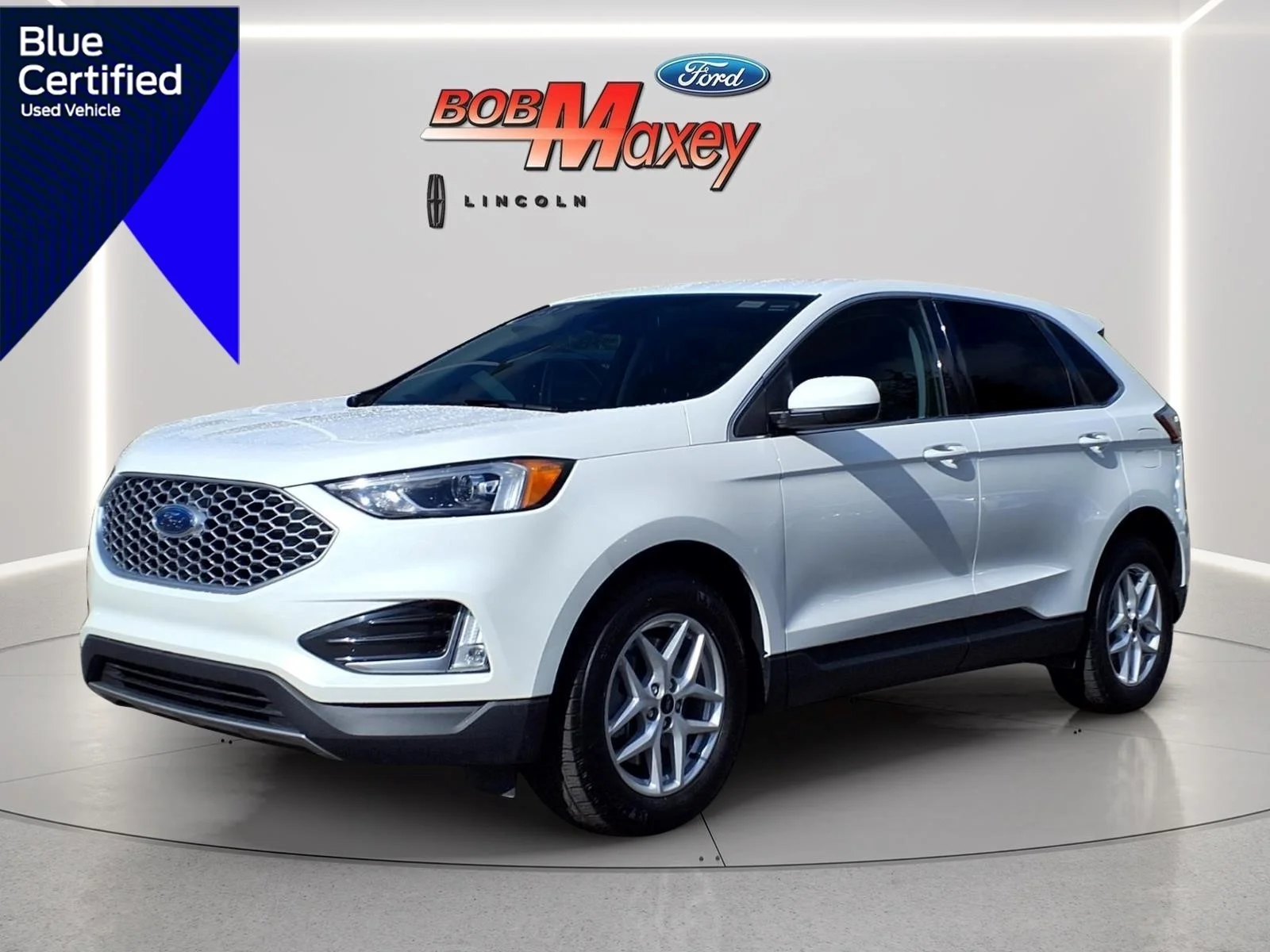 2023 Ford Edge SEL from the official Bob Maxey Ford of Howell listing