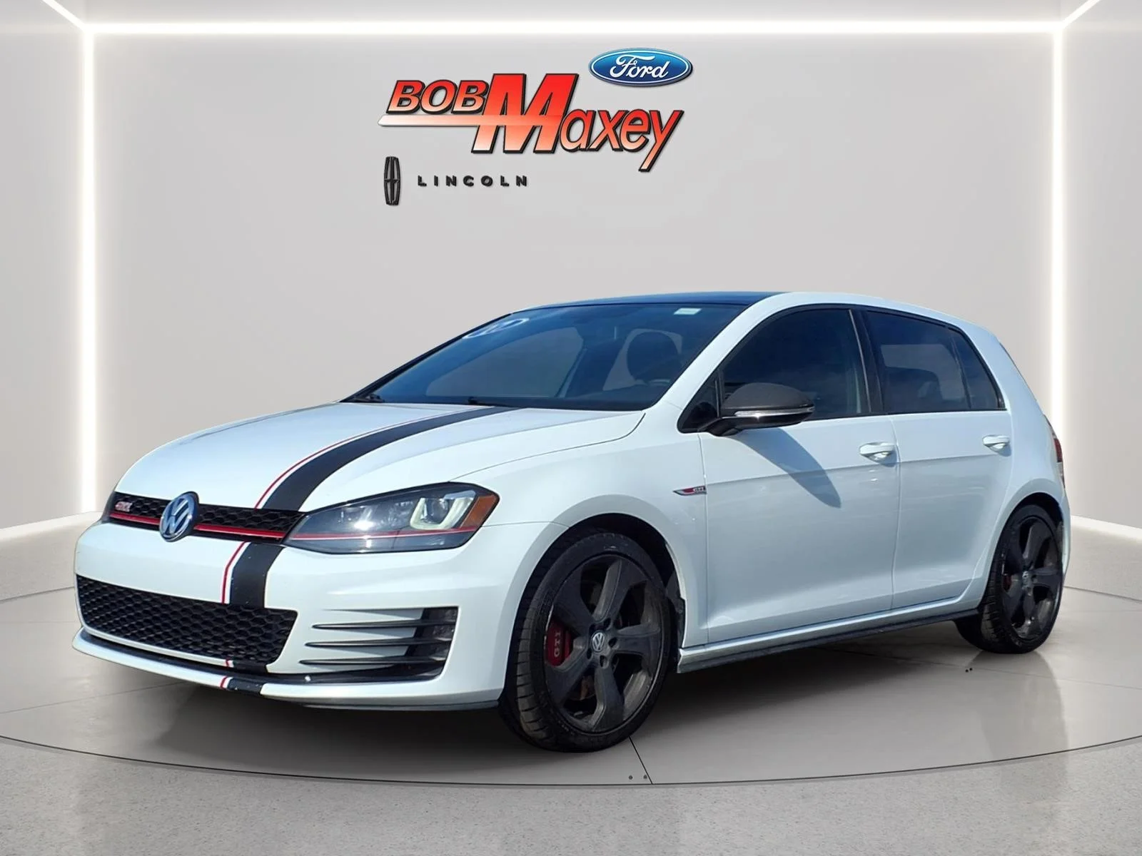 2017 Volkswagen Golf GTI SE from the official Bob Maxey Ford of Howell listing